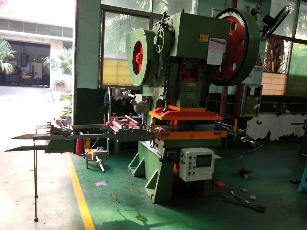 800EVA泡棉模切机