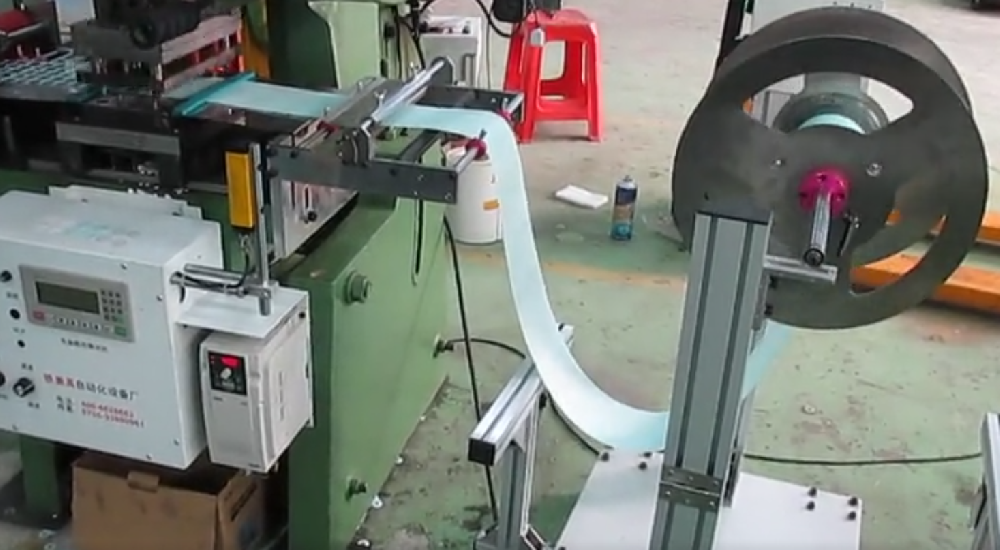 圆环产品自动落料模切机