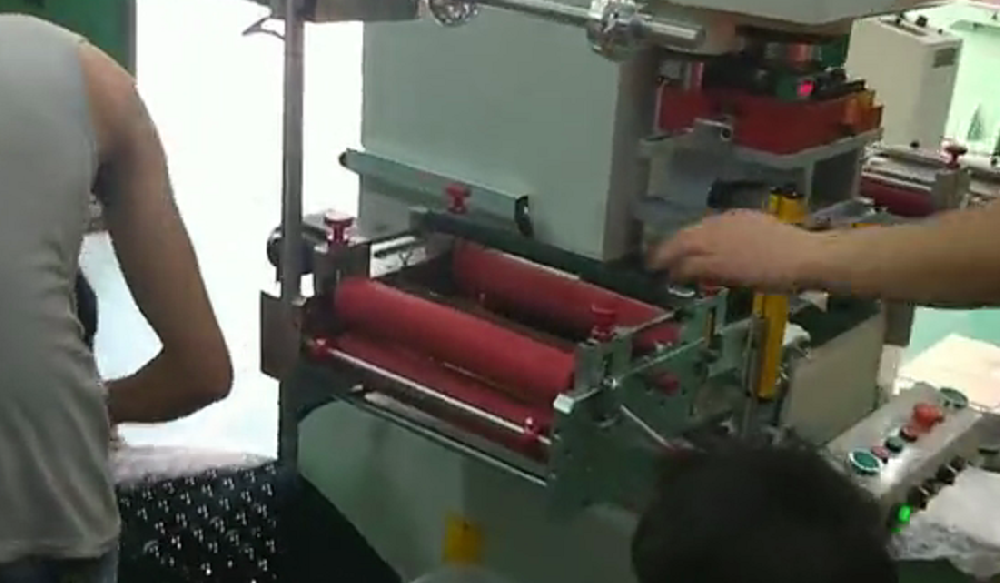 伺服冲床生产线加工设备视频