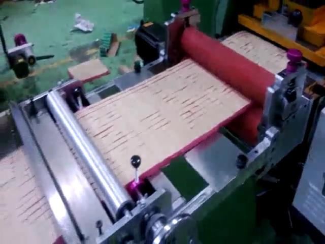 20厚海绵模切机切片视频