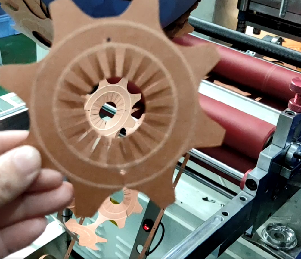 绝缘片模切冲床