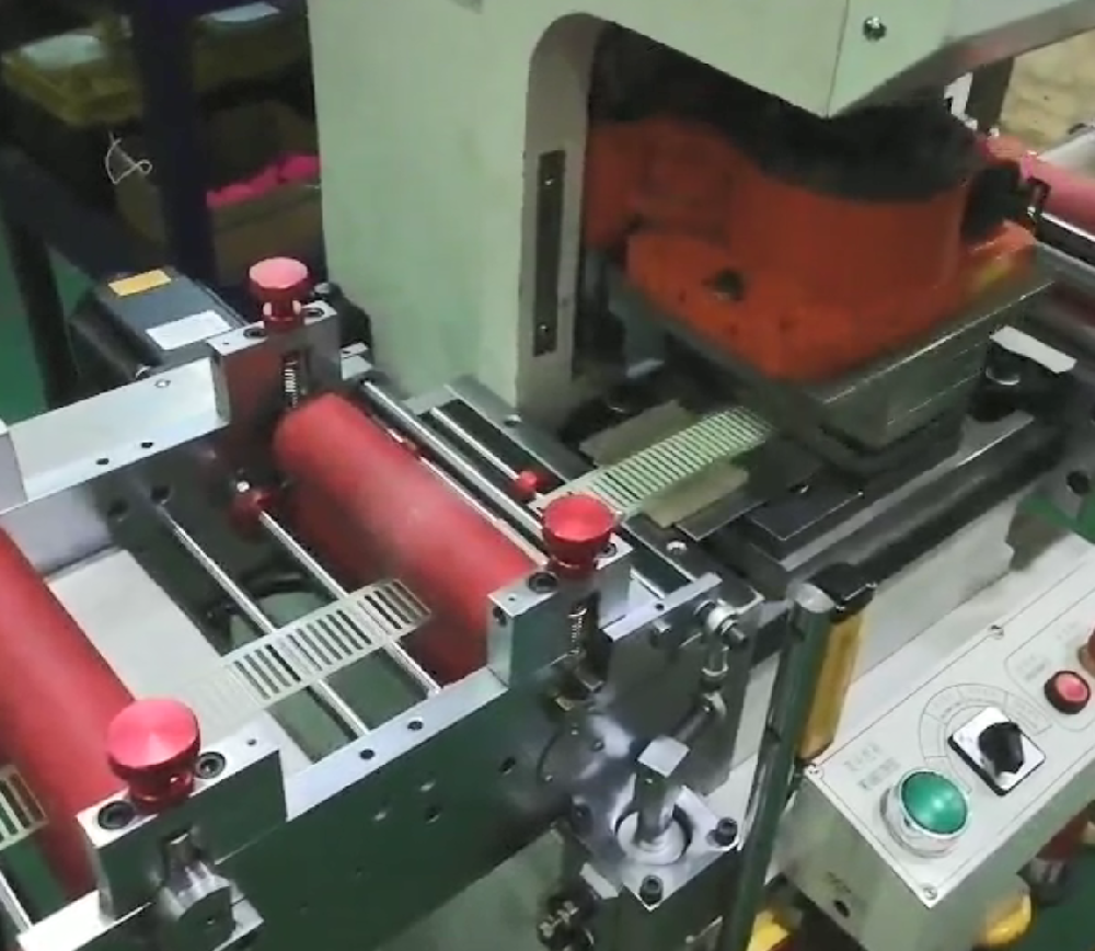 亚克力条料全自动送料