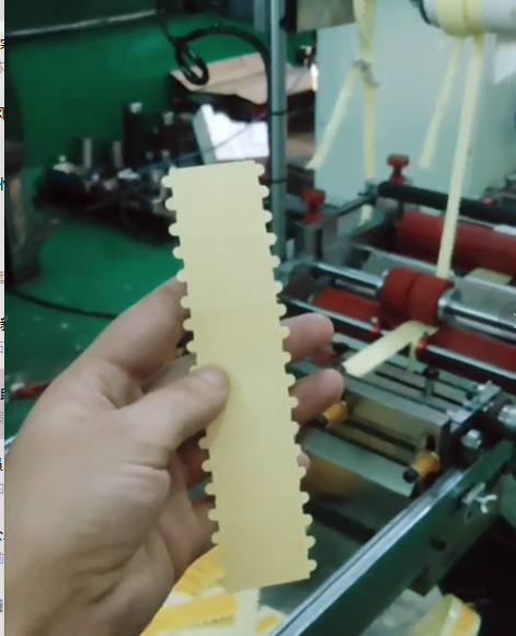 锯齿形状双面胶模切冲型视频