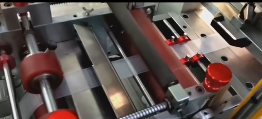 pet,pvc,pc塑料膜模切生产设备加工视频